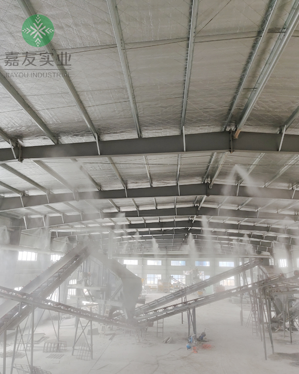 碎水泥回收塊車間料棚噴霧除塵系統