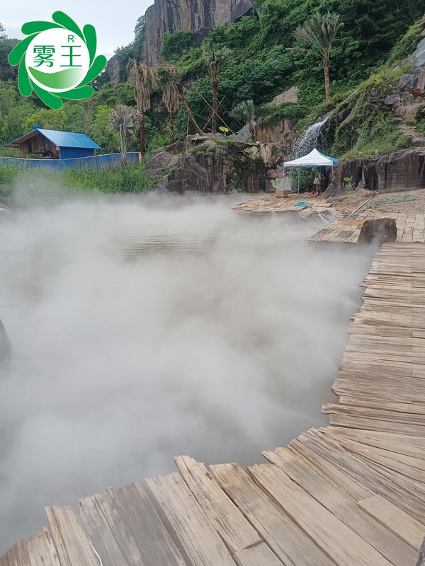 霧王霧森系統噴霧造景，智能水霧編織羊山景區清涼水墨仙居